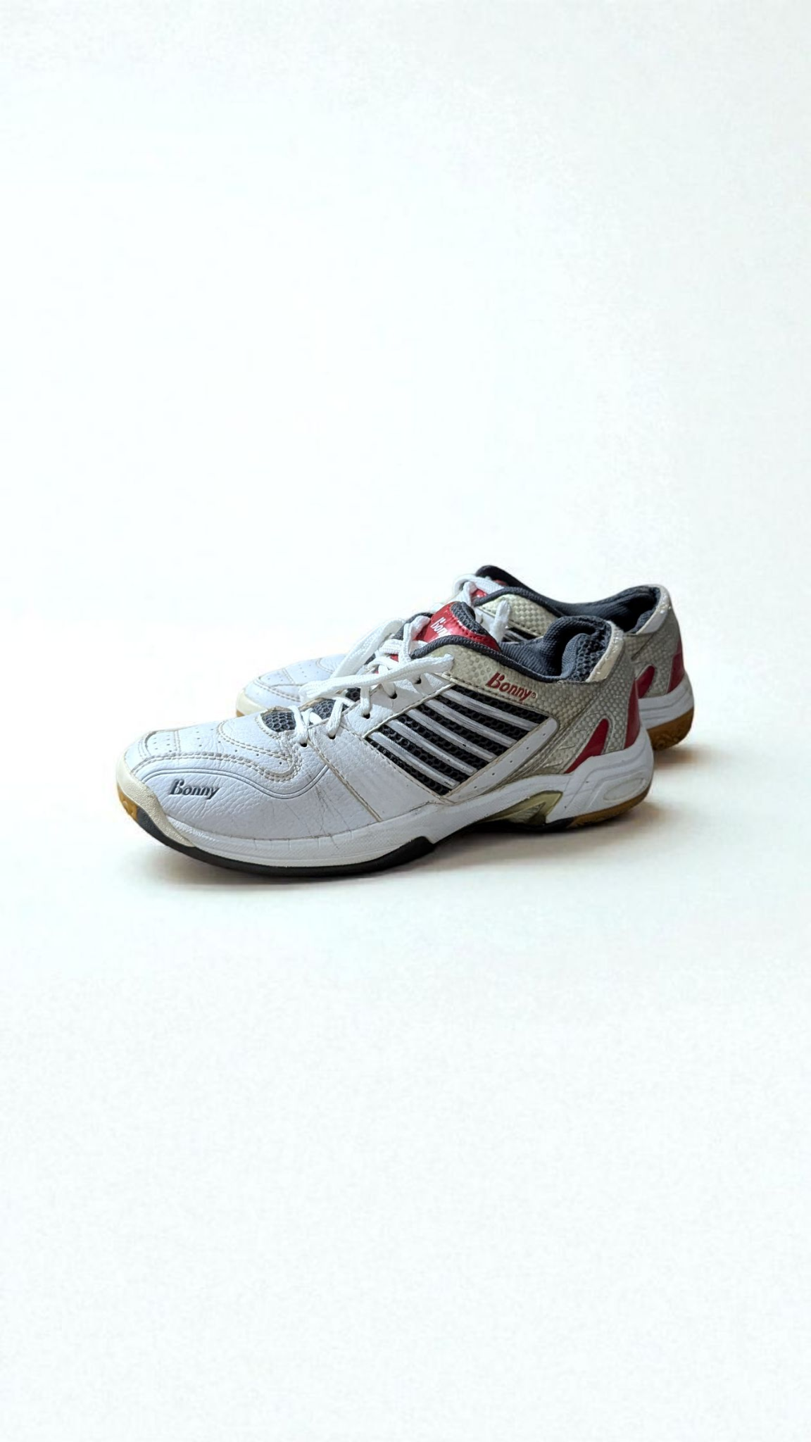 Bonny Sports-wear