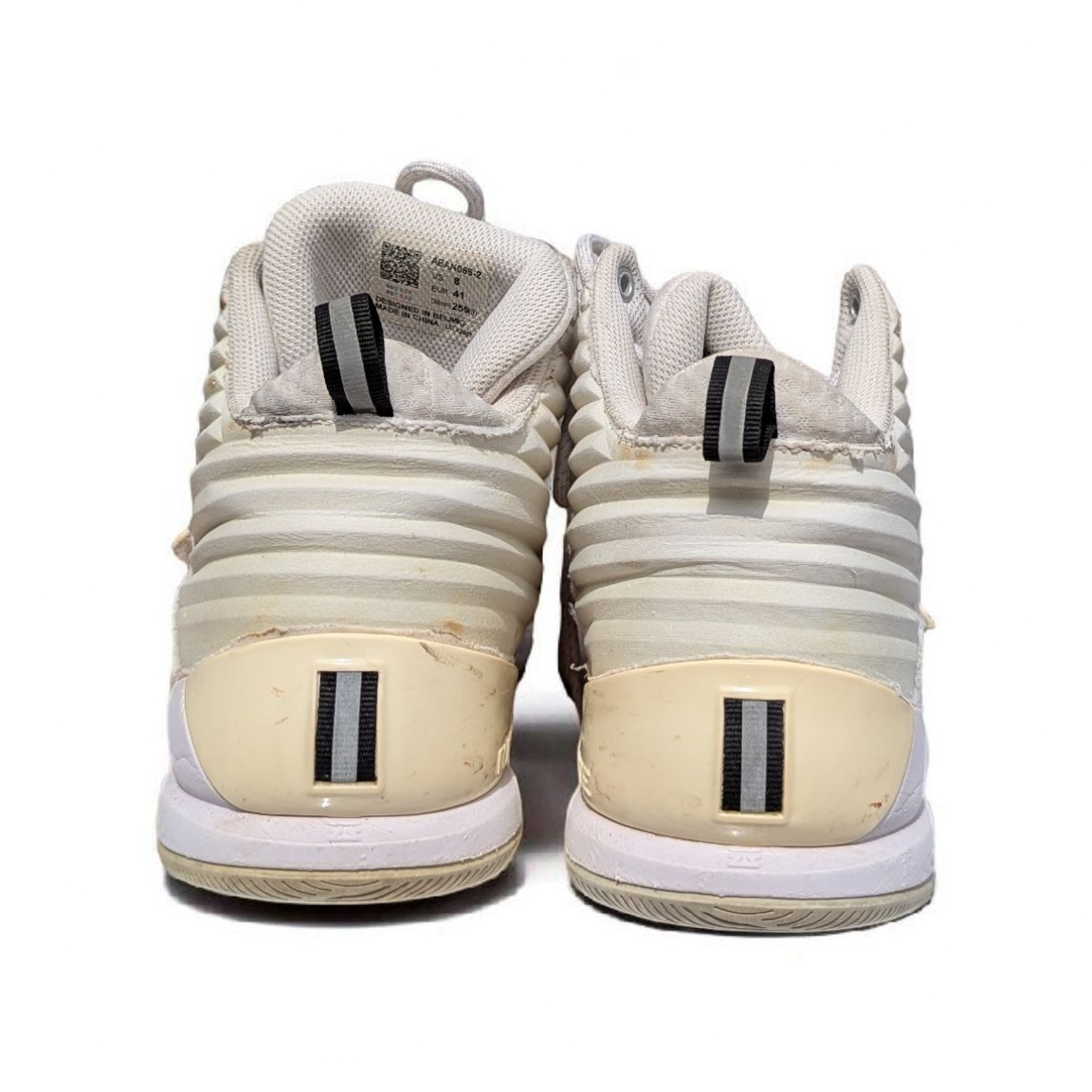 LI-NING BASKETBALL SNEAKERS