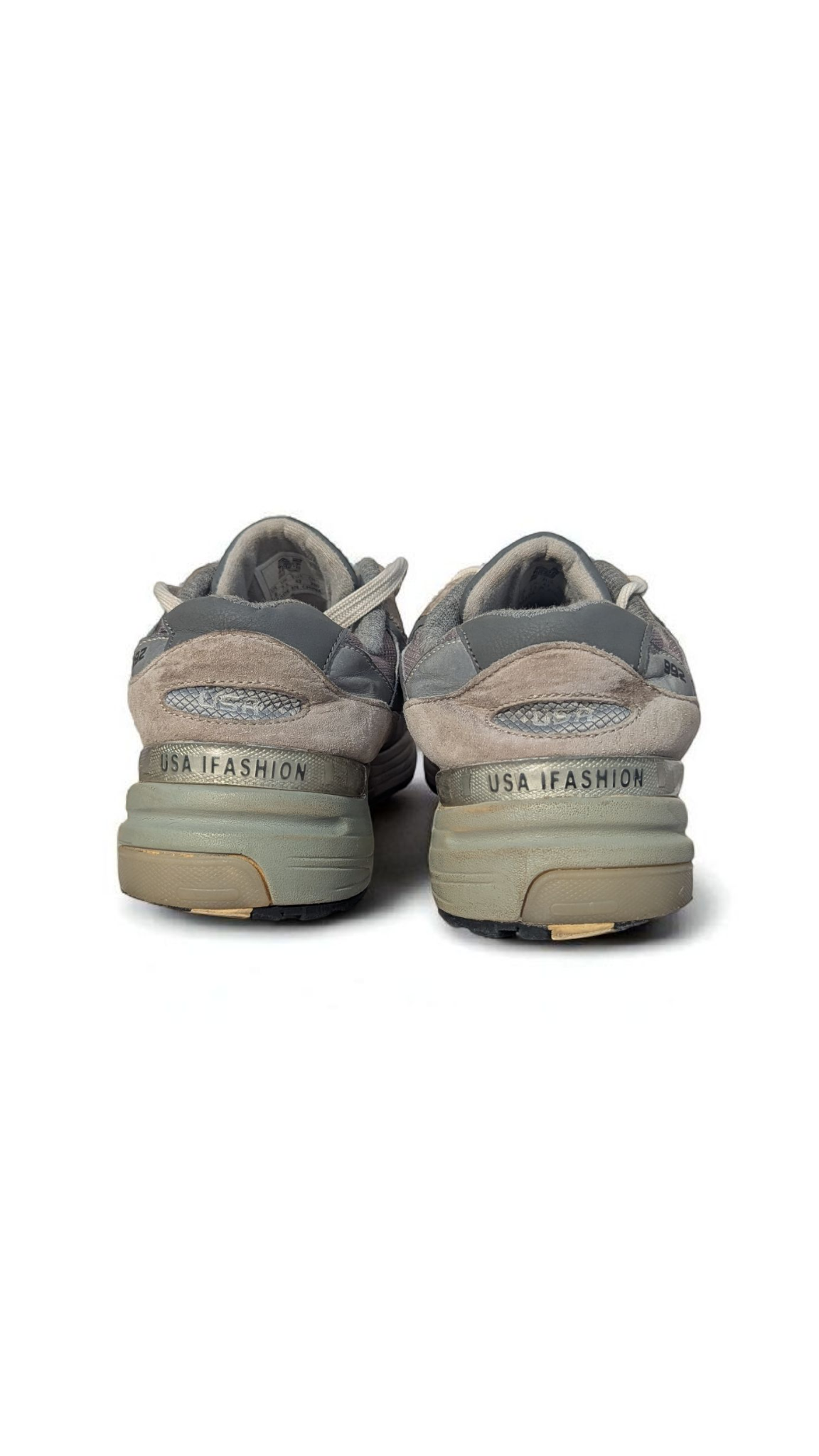 NEW BALANCE 002